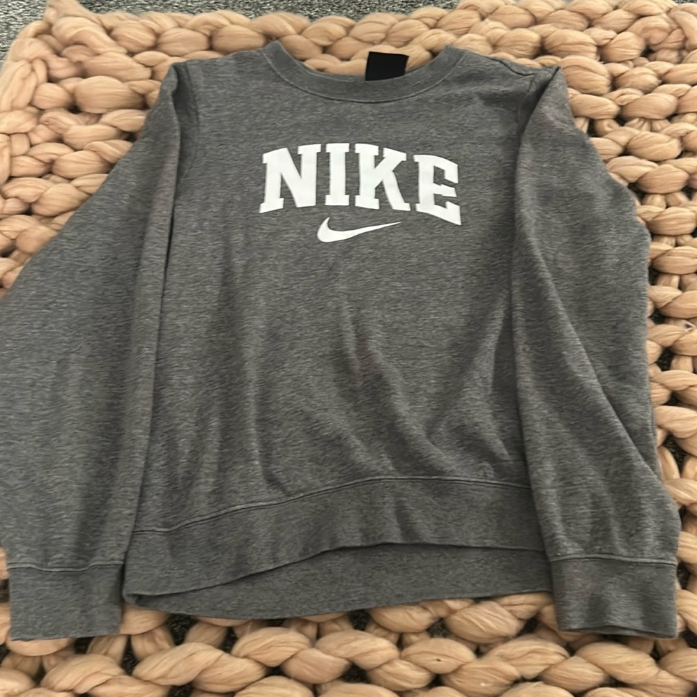 Women’s Nike Crewneck